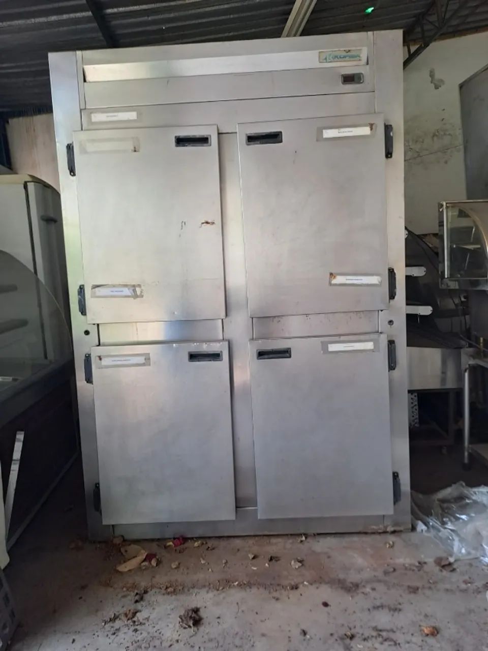 GELADEIRA INDUSTRIAL (ABAIXOU O PREÇO)