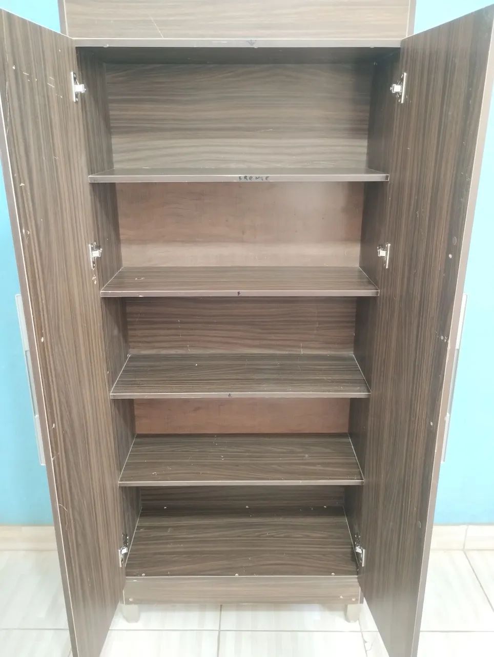 Armário multiuso USADO com detalhes  - Foto 2