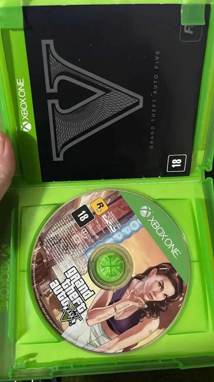GTA V Xbox One - Mídia Física
