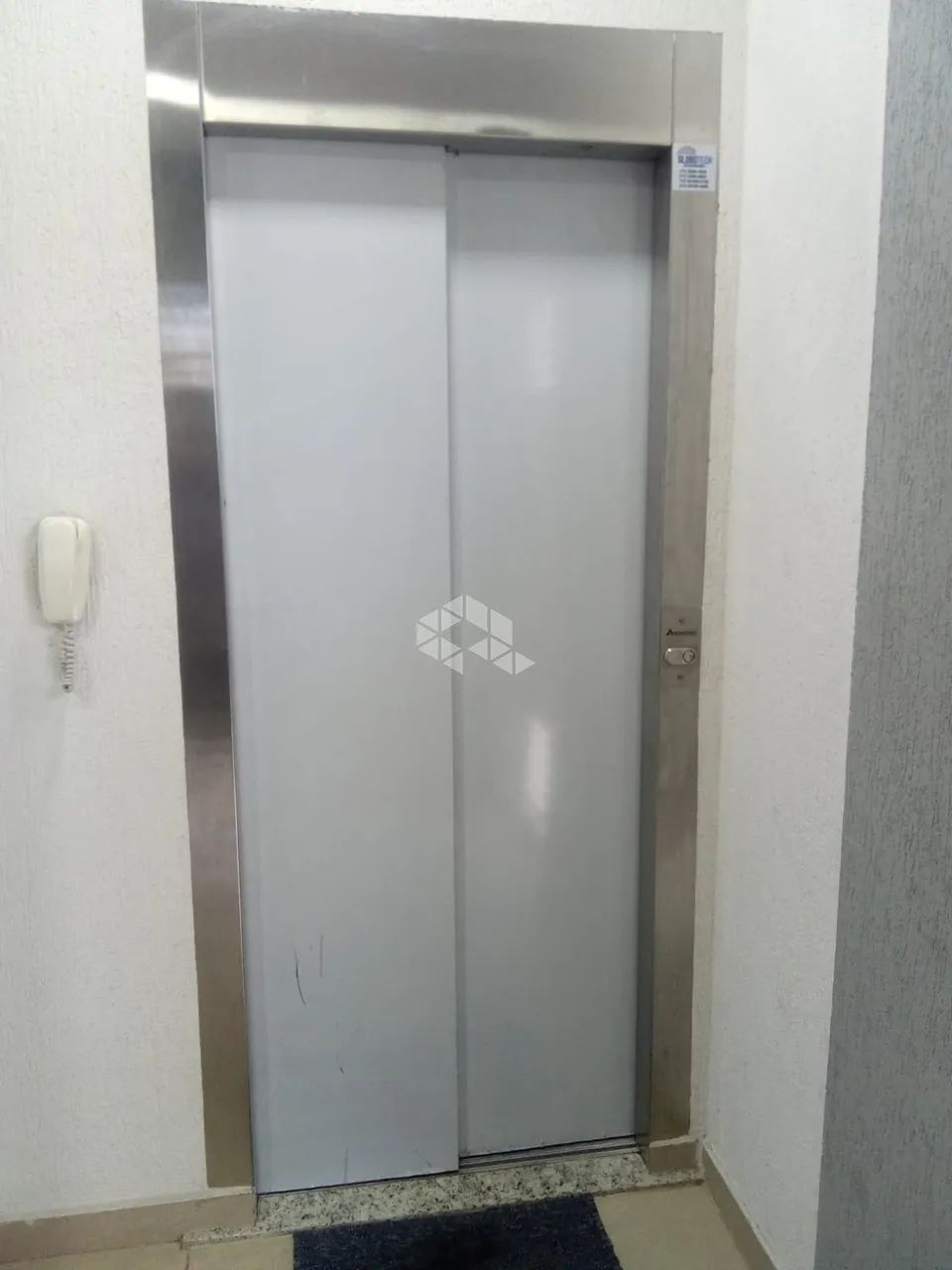 APARTAMENTO 1 DORM COM VAGA - Foto 2