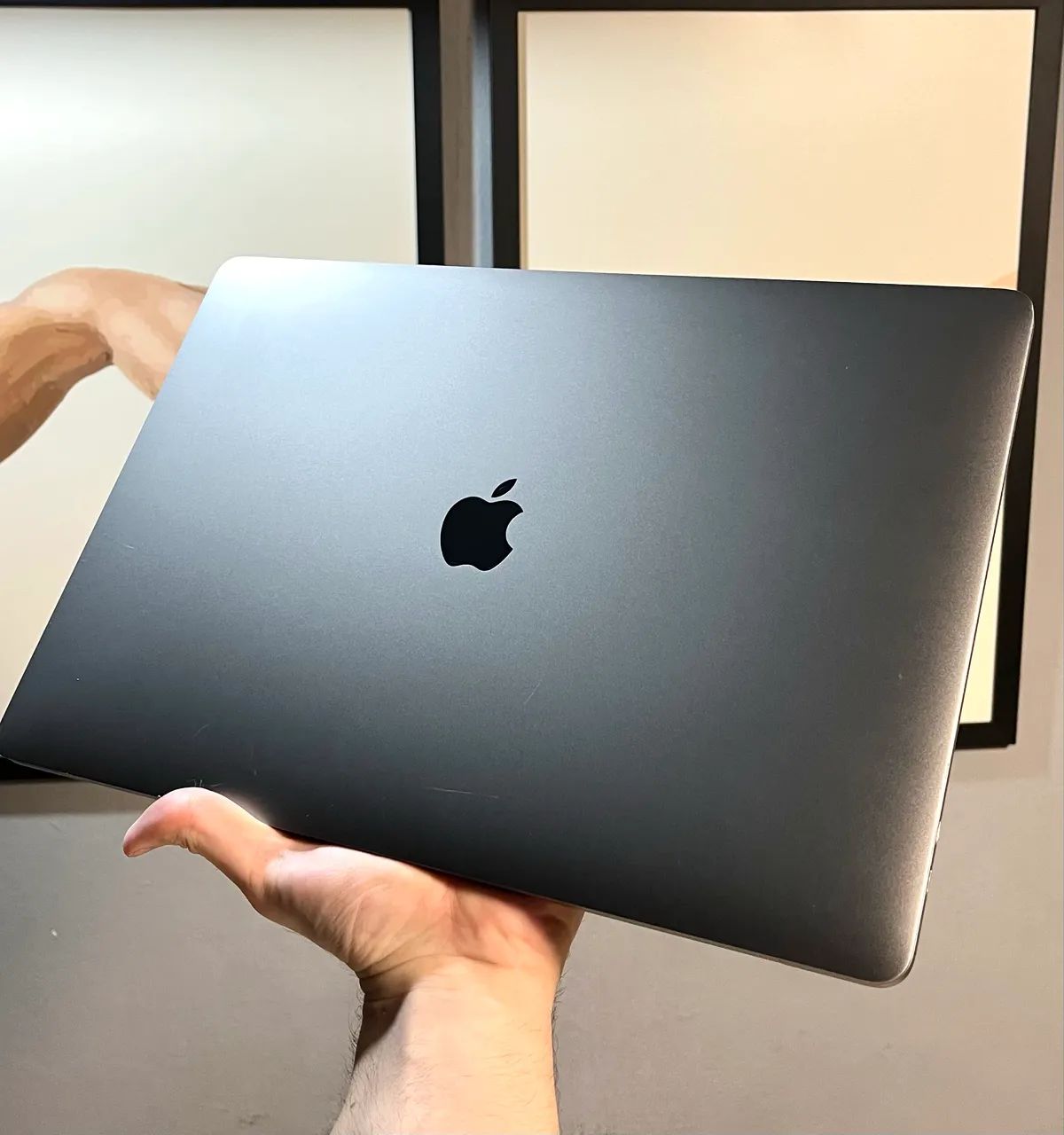 Macbook pro 2019 15 pol 32gb RAM - Foto 3