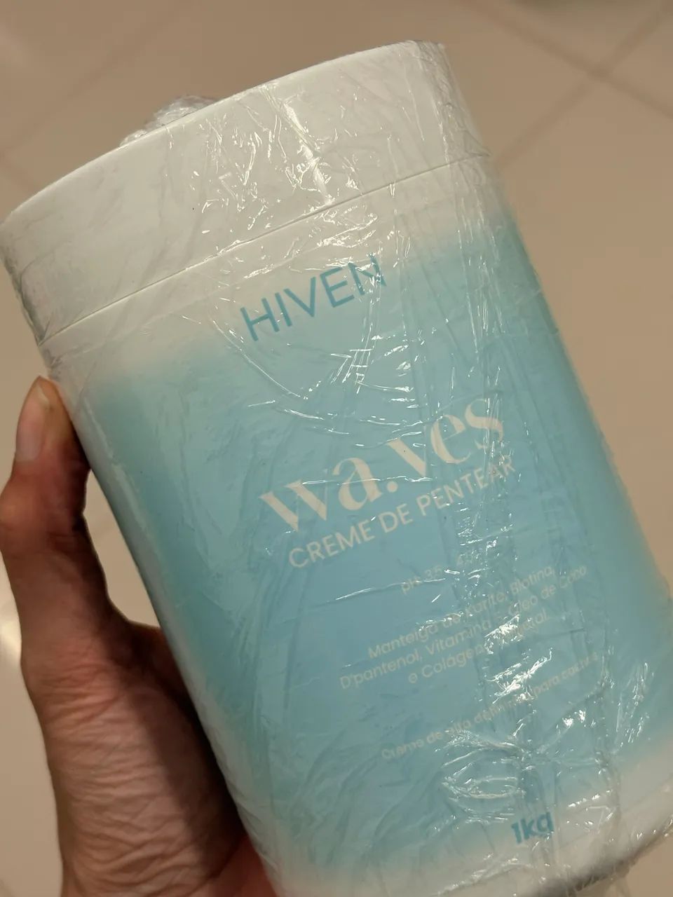 CREME DE PENTEAR 1KG WAVES HIVEN