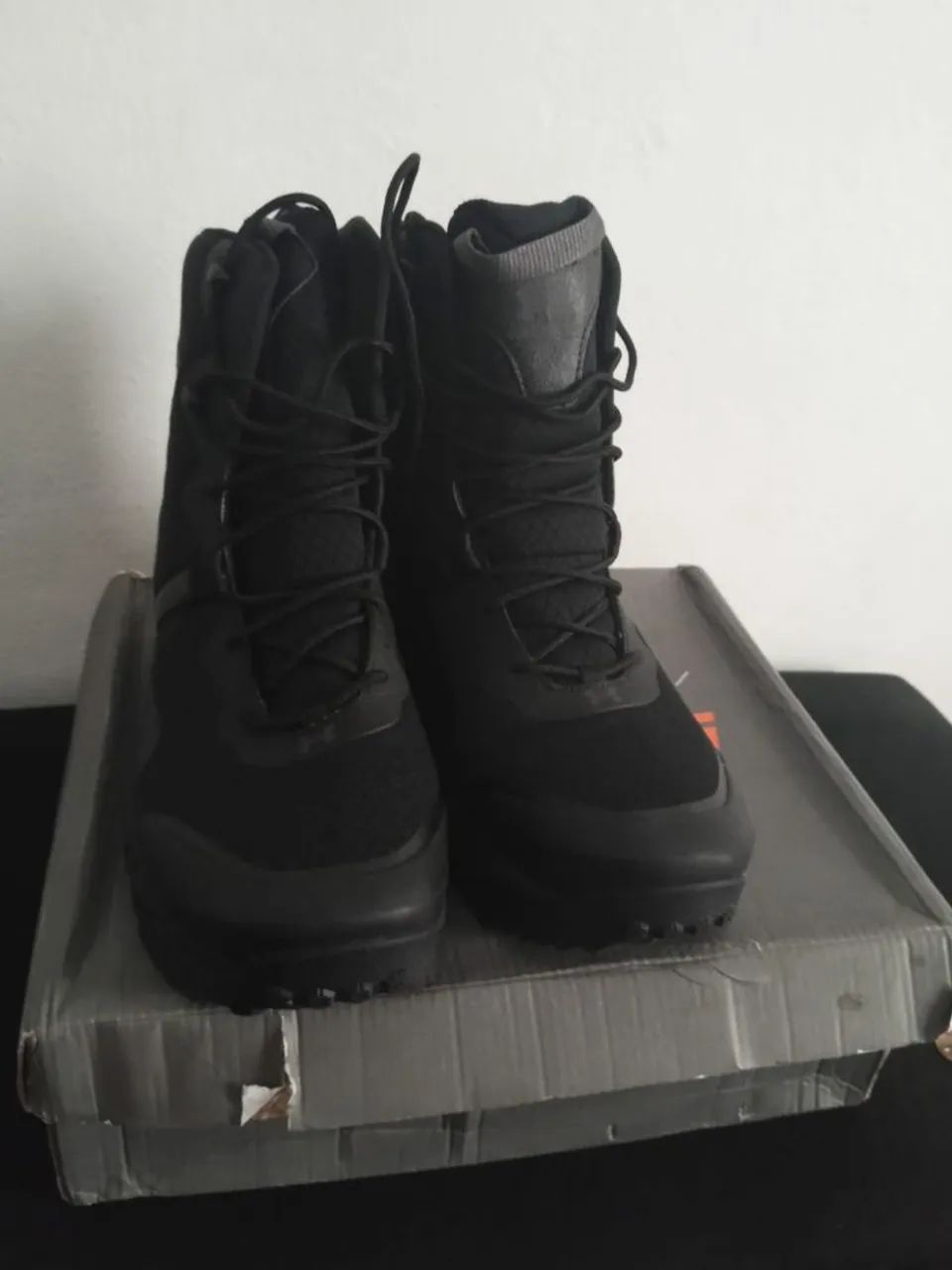 Bota Under Armour  - Foto 2