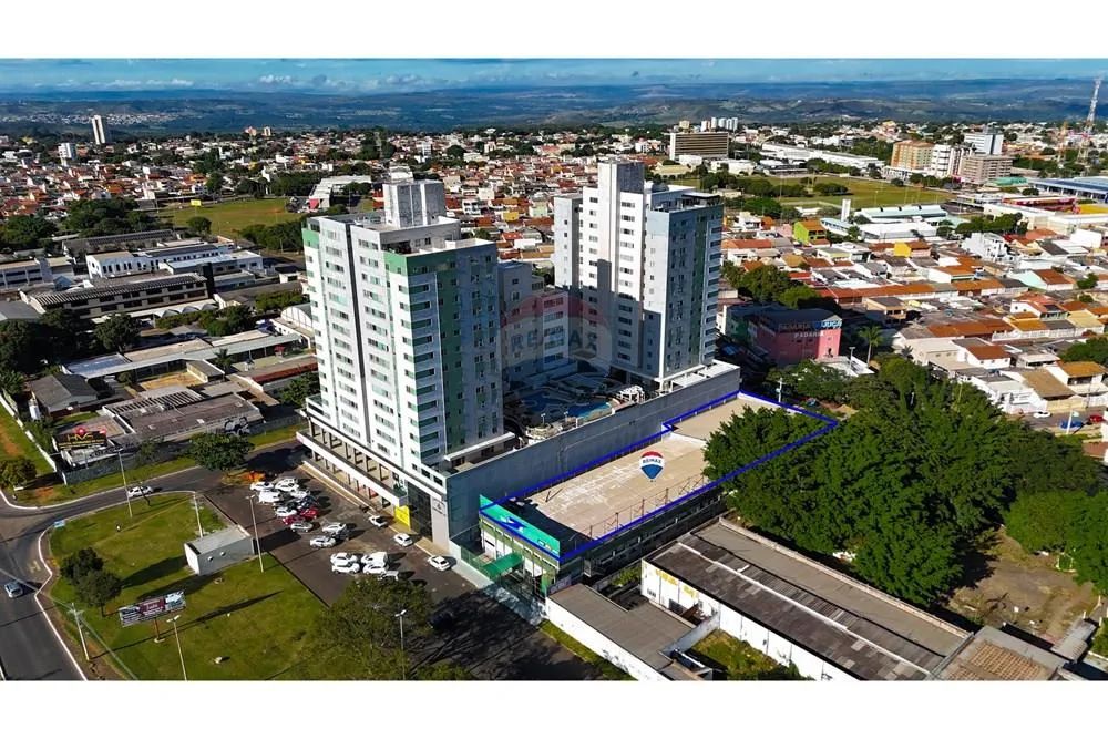 Projeção 2.000m2 com Predio Comercial 2 pavimentos 38 salas - Foto 3