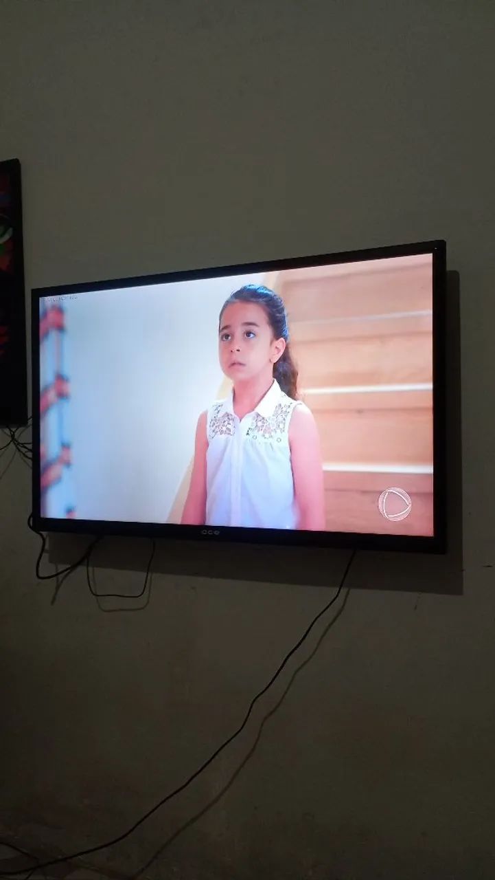 Televisão CCE 42 Polegadas ( Não é Smart ) - Foto 2