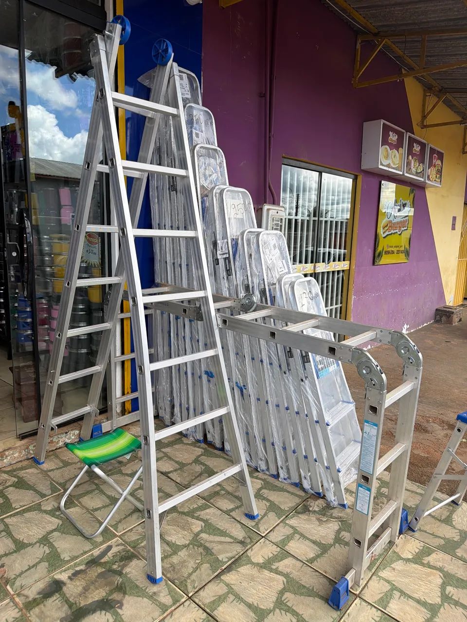 ESCADAS EM ALUMÍNIO  - Foto 3