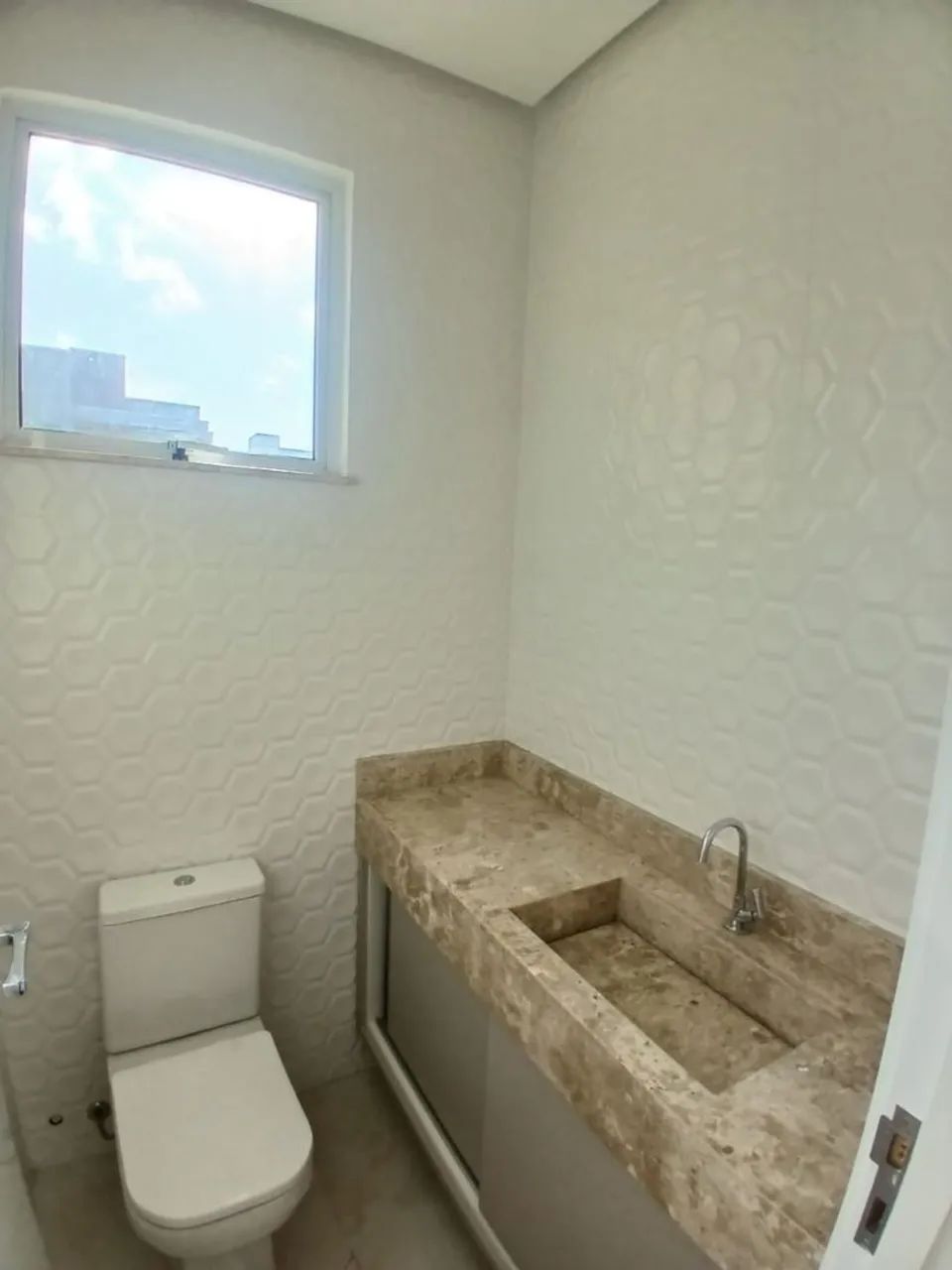 //Casa com 3 suítes no Condomínio Passaredo  - Foto 5