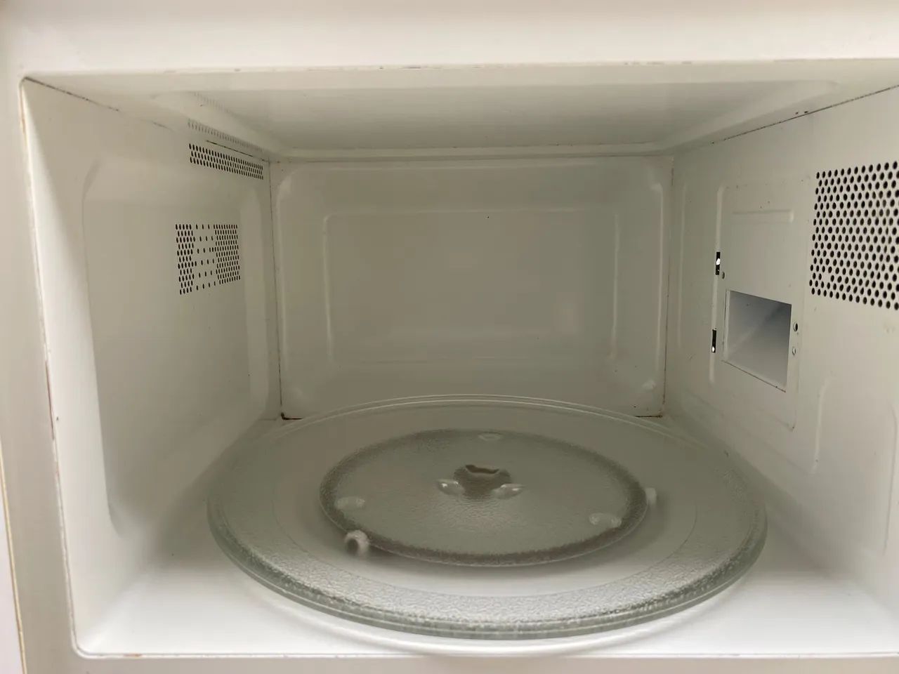 Microondas eletrolux 30L funcionando perfeitamente  - Foto 2