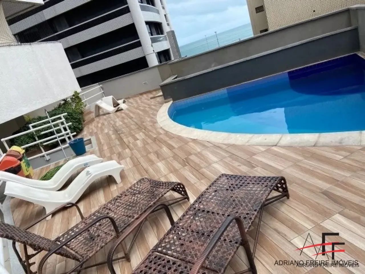 Apartamento mobiliado com 2 quartos na Avenida da Abolição