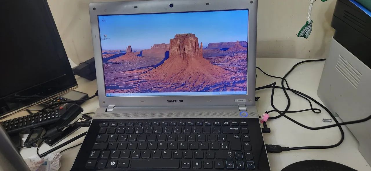Notebook Samsung RV411 - Windows 7 - Ideal para estudos - Foto 3
