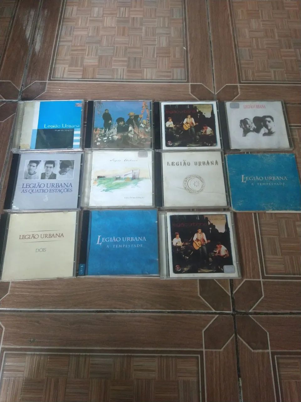 10 CDS . legião urbana..