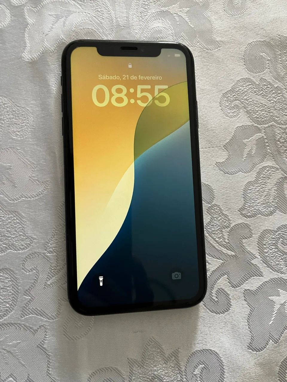 iPhone XR preto 64gb - nunca aberto com NF - Celulares e
