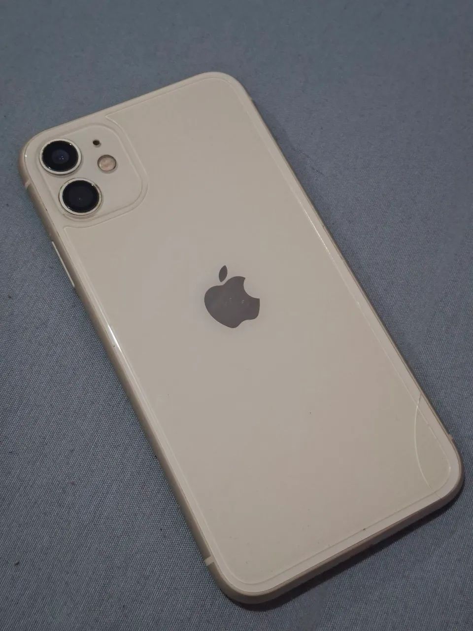 Vendo Iphone 11  - Foto 3
