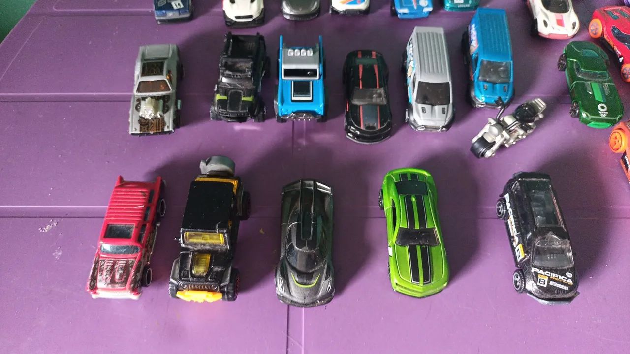 Carros hotwheels e similares - Foto 2