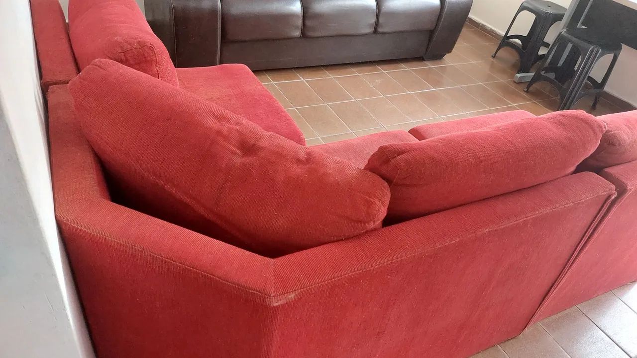 Sofá Vermelho em " L" com em blocos Separados - Foto 2