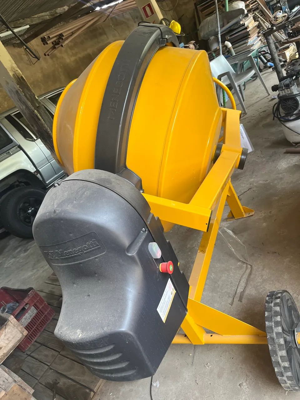 Betoneira 400L Prime 220V Menegotti - Foto 2