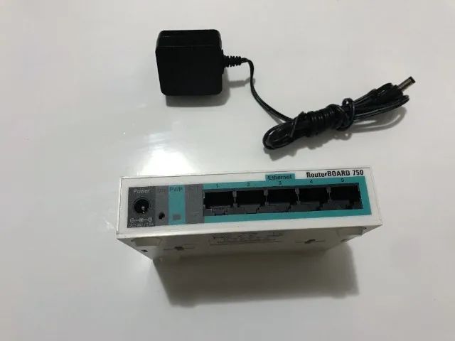 Mikrotik RB 1100 - Foto 3