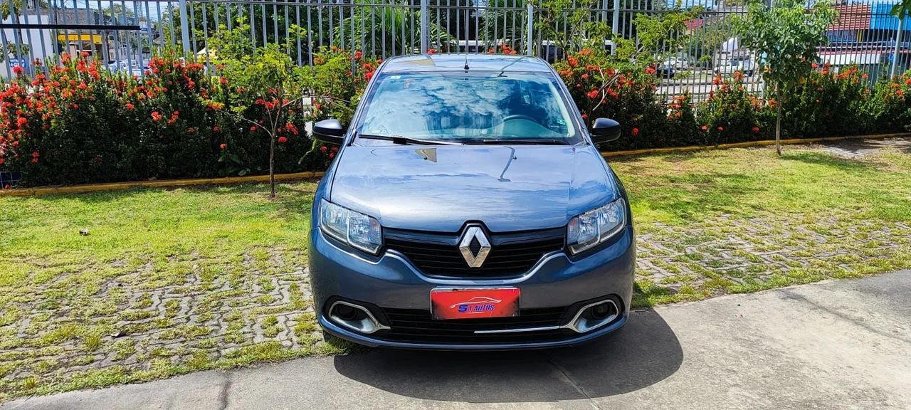 Renault Logan LOGAN Authentique Hi-Flex 1.0 16V 4p 2016