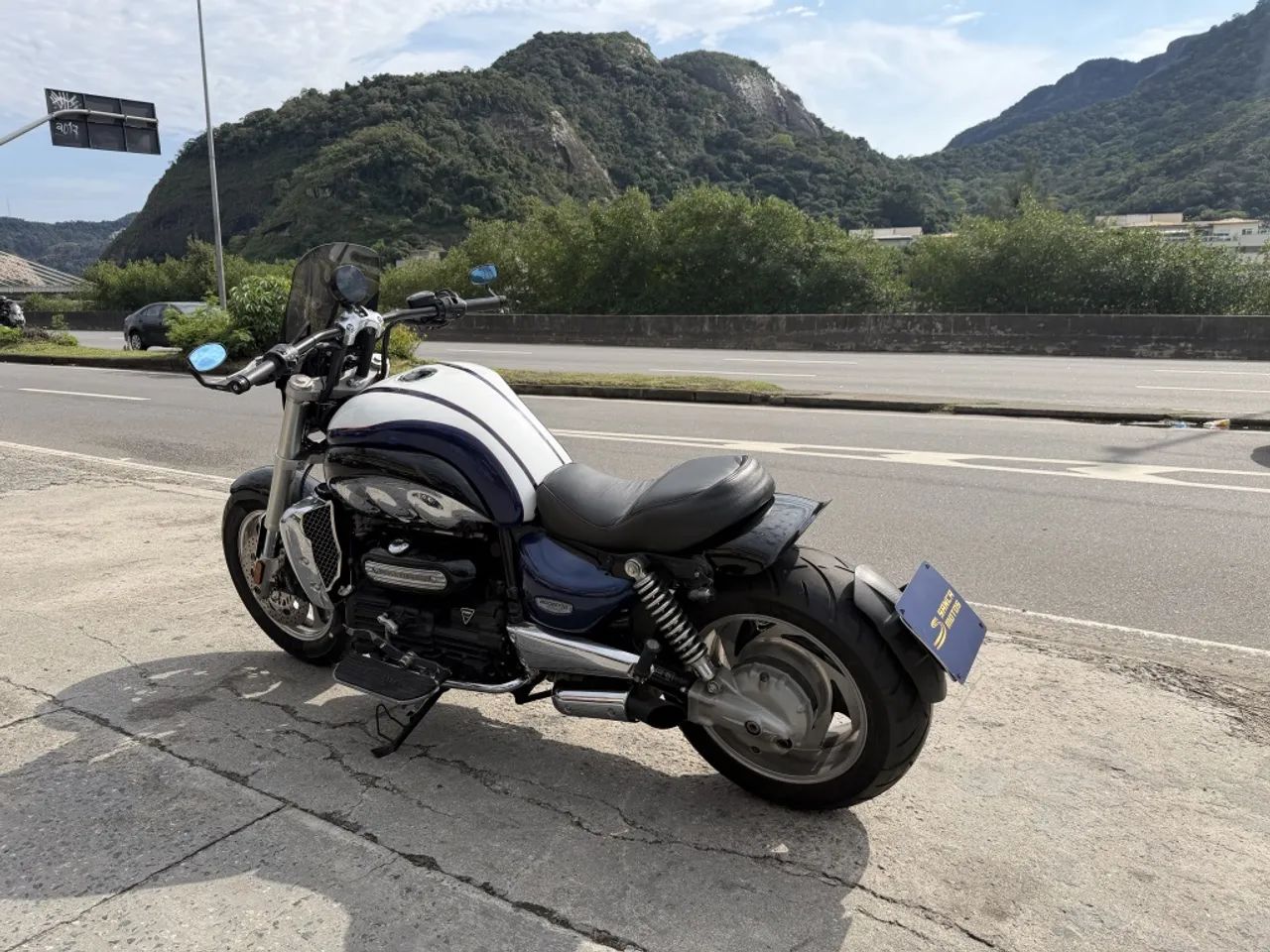 Triumph Rocket iii 2300cc 2007 - Foto 4