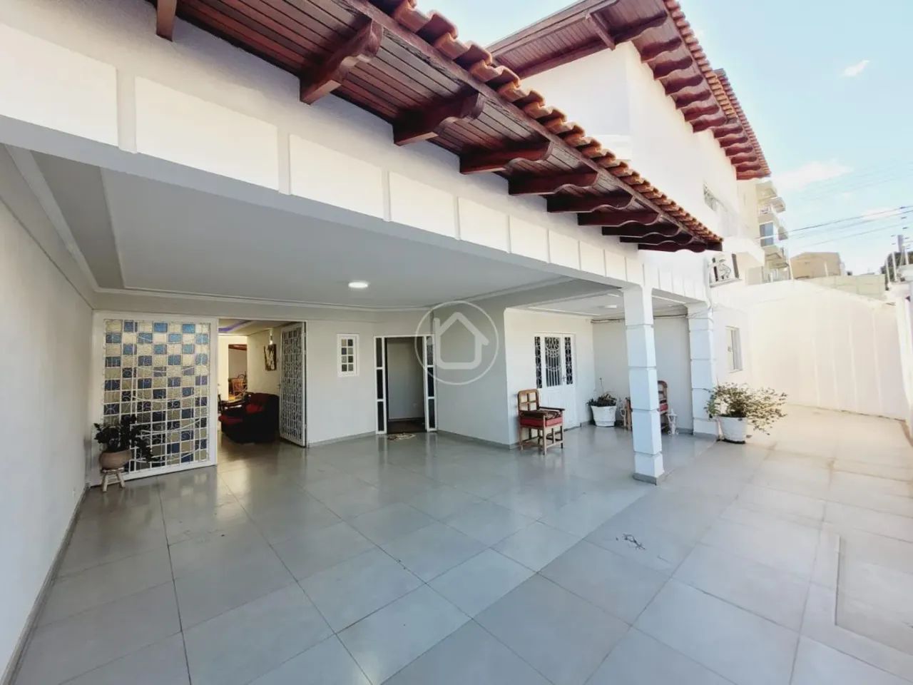 SOBRADO AMPLO 4 SUÍTES - MONTE CASTELO - Foto 4