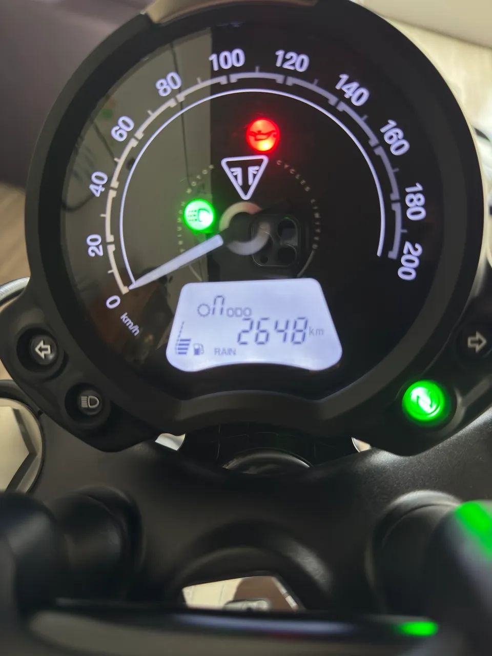 Triumph Bobber 1200 2023 - Foto 2
