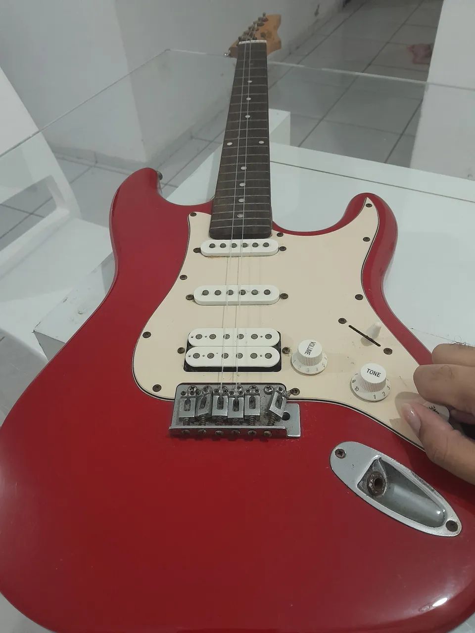 Guitarra Usada (defeito) - Foto 2