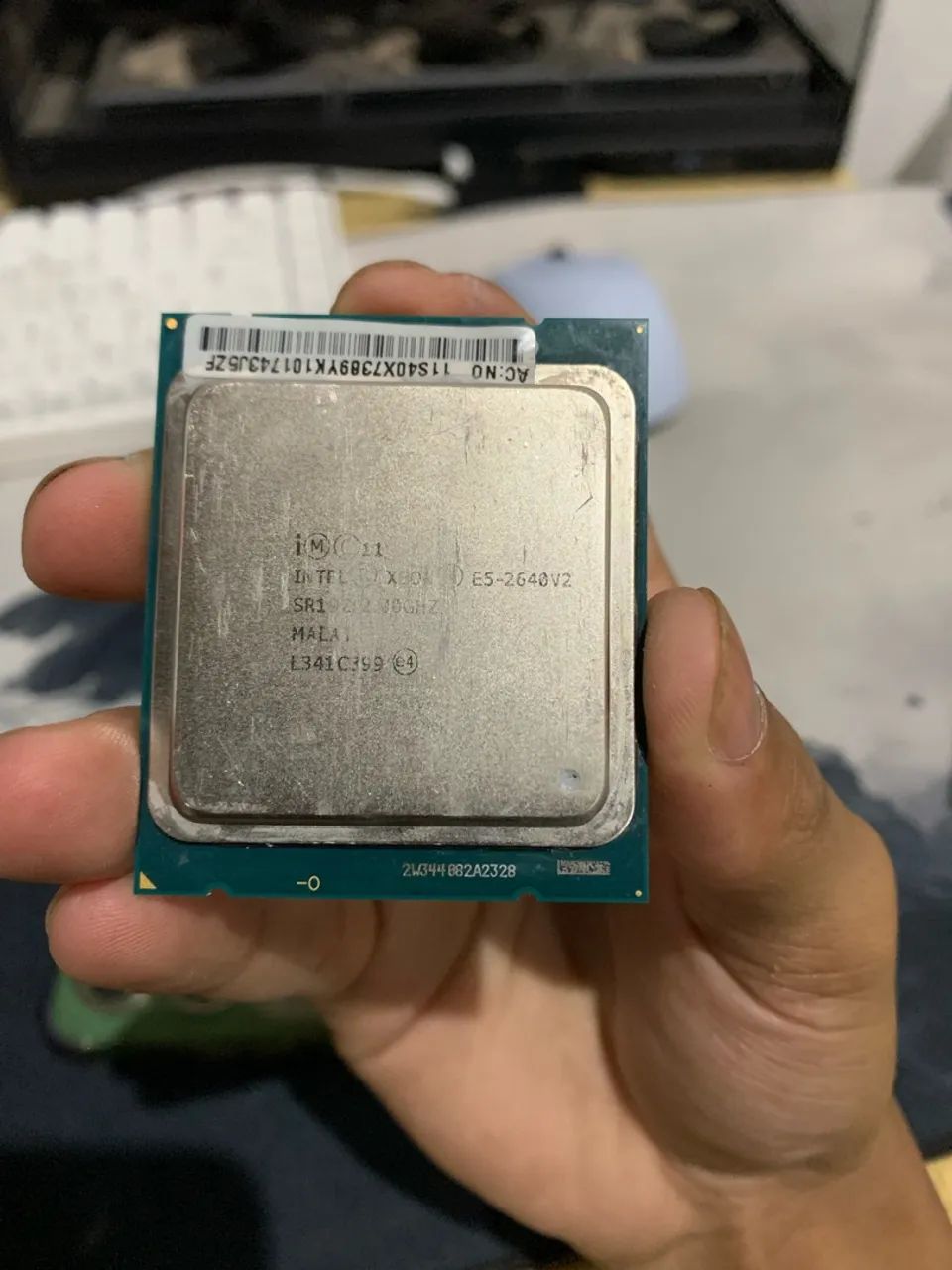 Xeon E5-2640V2 + 16Gb de RAM