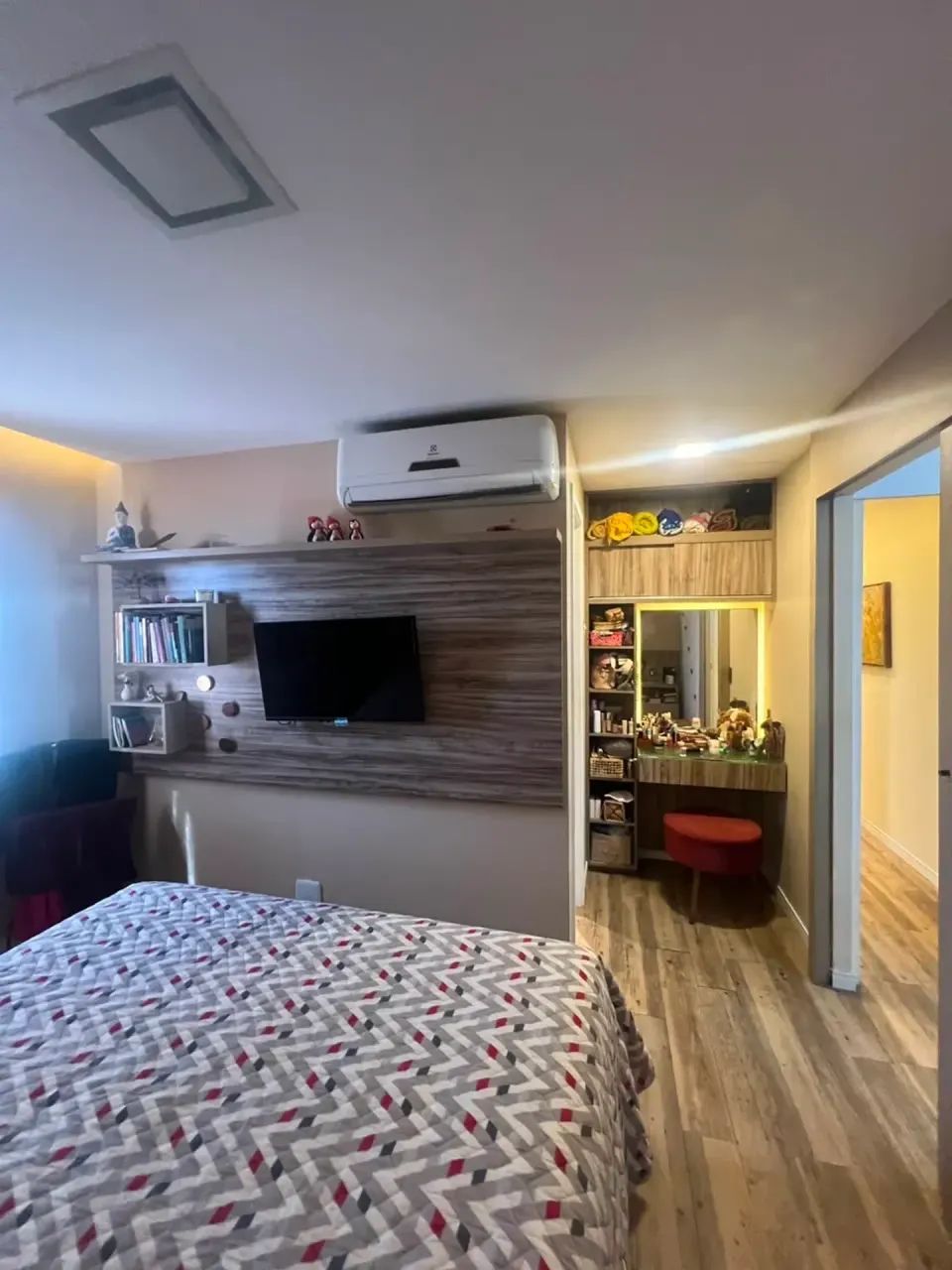 LINDO APARTAMENTO COM 3 QUARTOS MOBILIADO COM VISTA MAR BAIRRO DUNAS - Foto 3