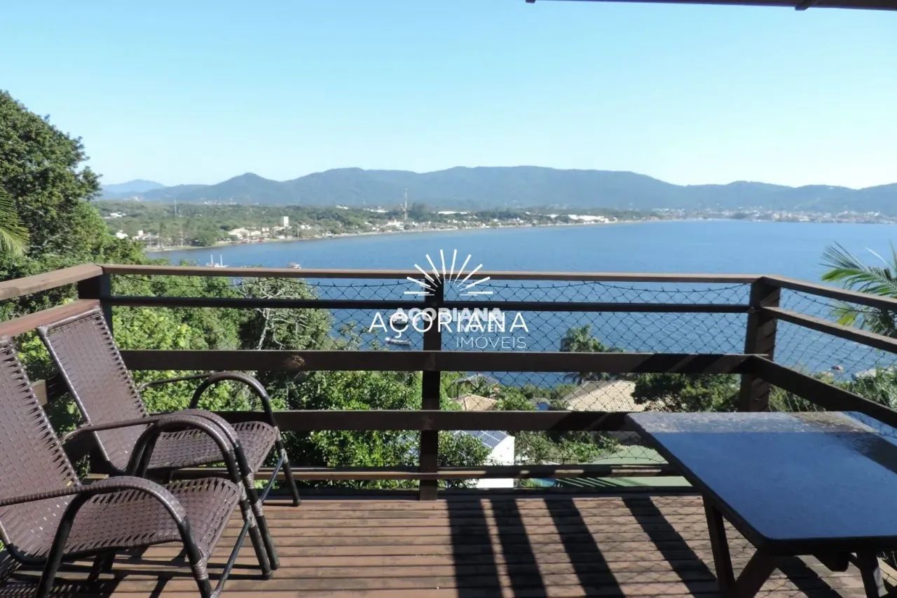 Casa com 3 dormitórios para alugar, 250 m² - Praia Mole - Florianópolis