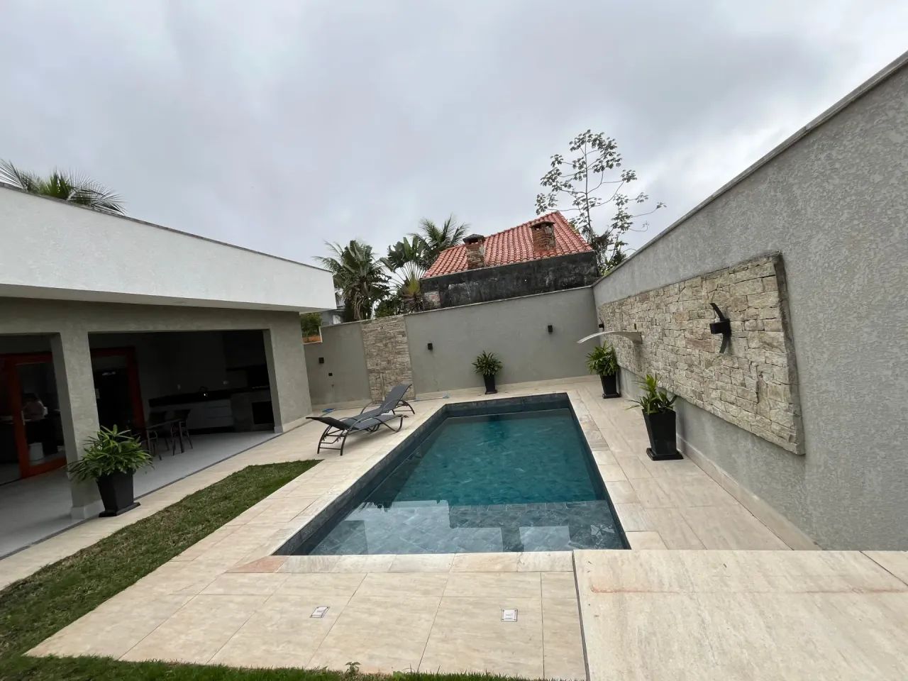 CASA NOVA (TÉRREA)!! RECÉM CONSTRUÍDA E NUNCA HABITADA!! - Foto 3