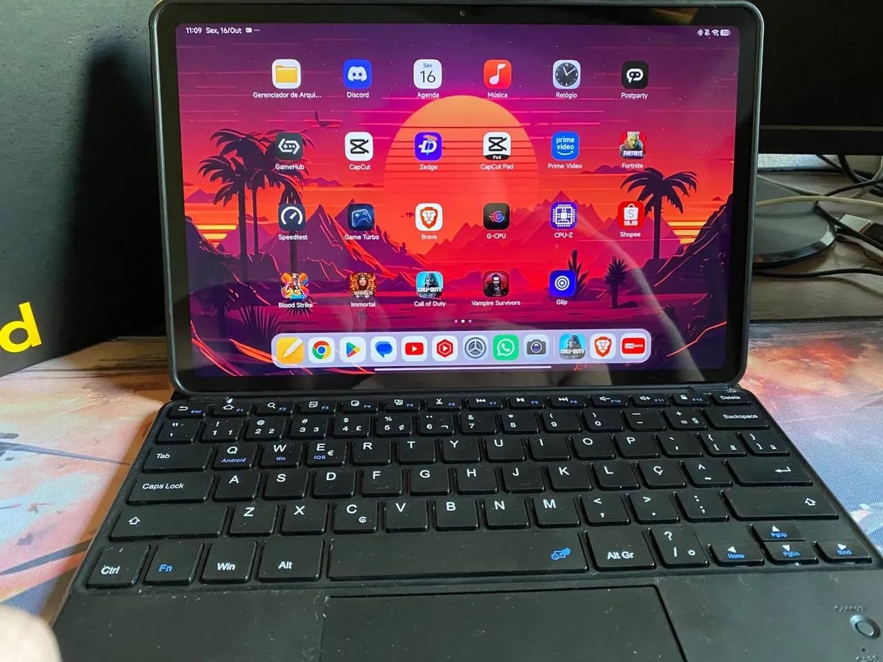 Tablet poco pad gamer  troco  256gb ram 8+8 tela 120hz tela 12.1 polegadas 