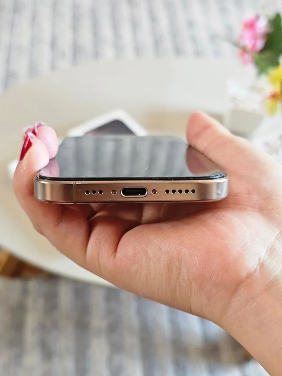 IPHONE 16Pro 128gb- Cor Desert  - Foto 2