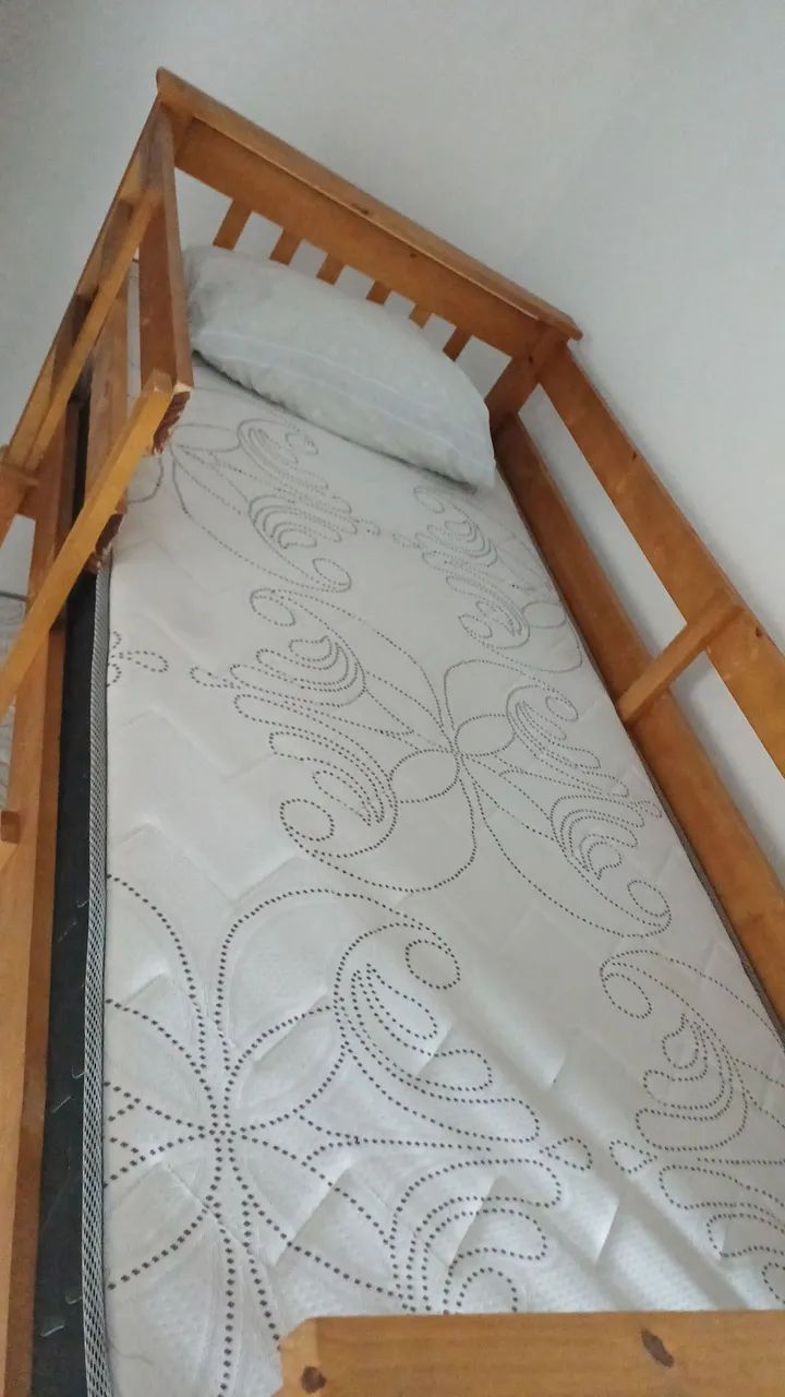 Beliche com colchão. - Foto 4