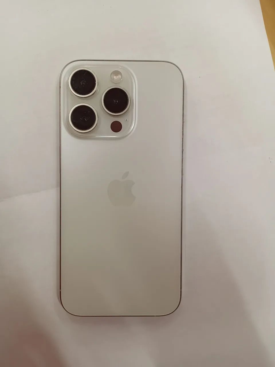 iPhone 15 Pro Prata - Foto 3