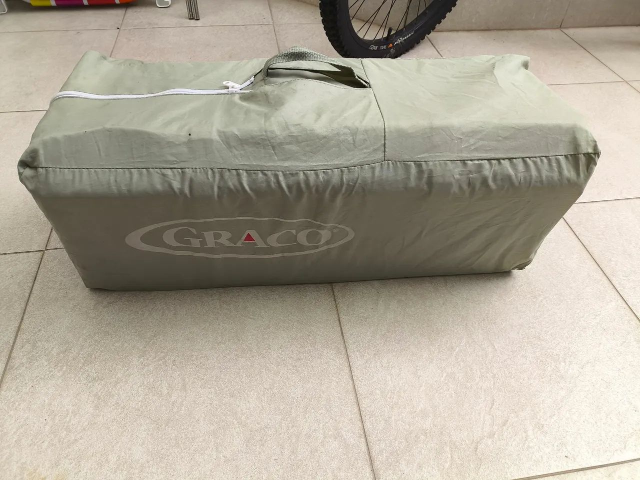 Berço camping portátil Gracco - Foto 4