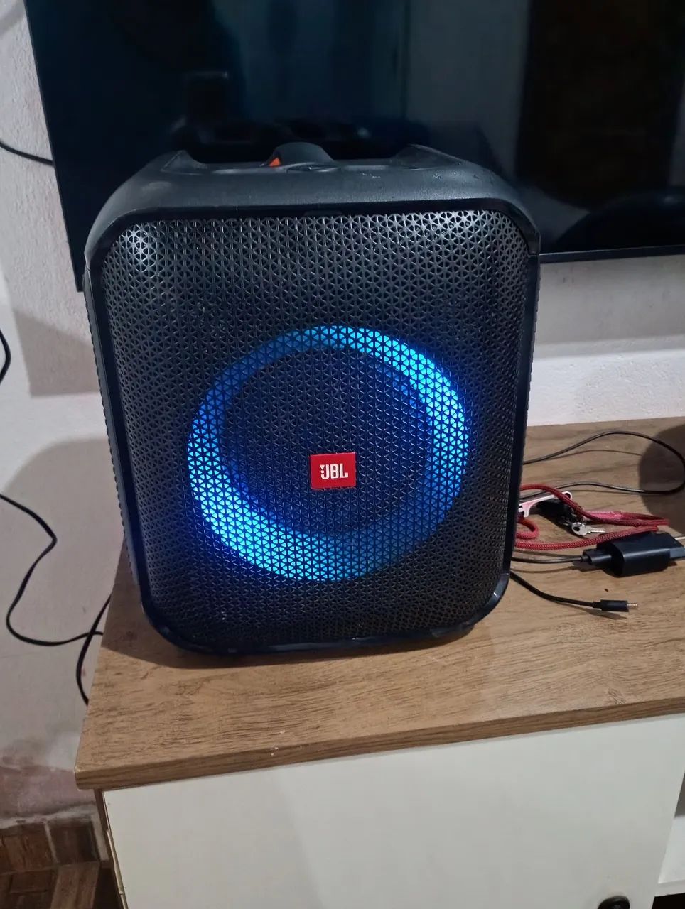 Caixa de som JBL 