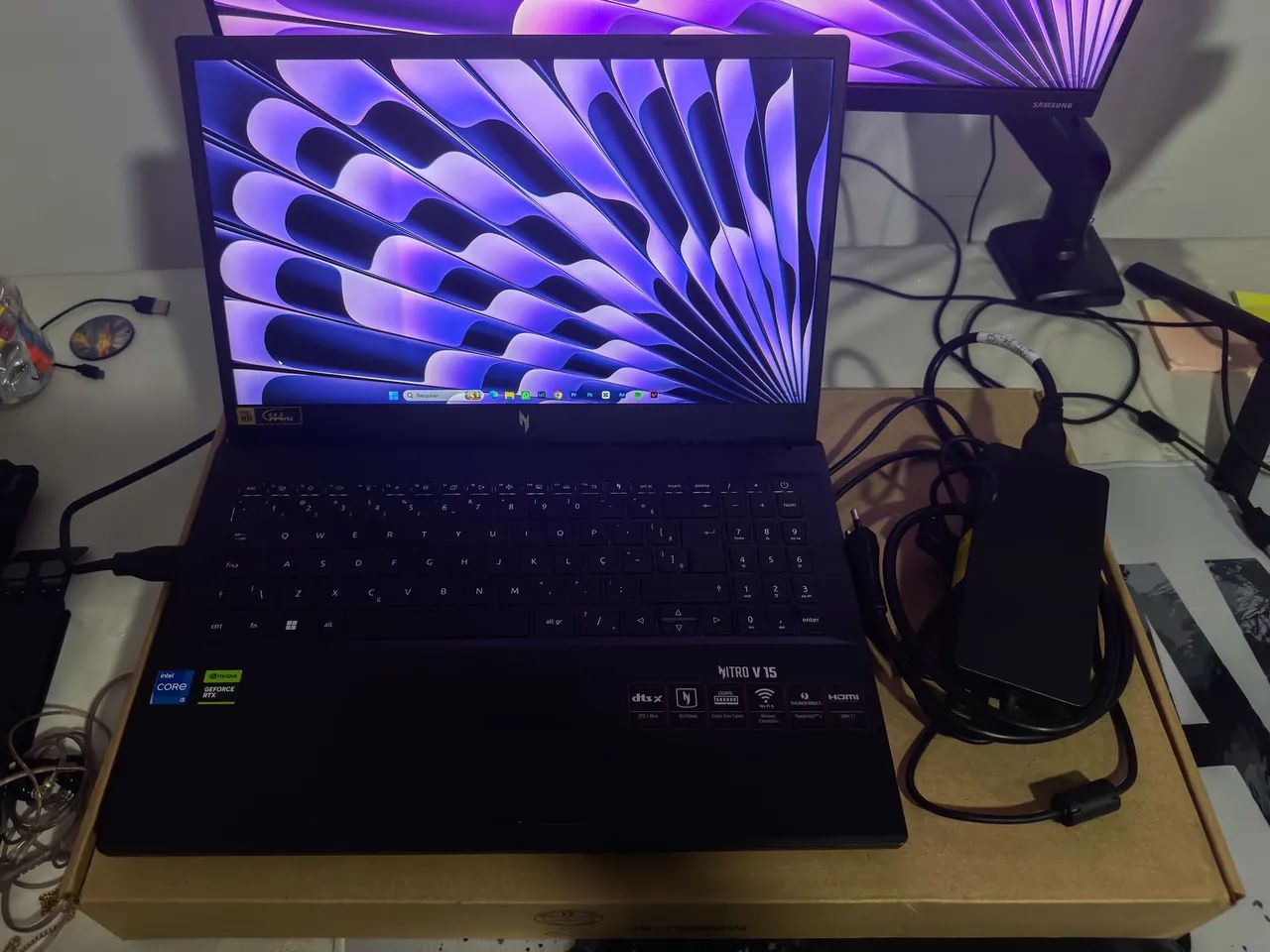 NOTEBOOK ACER NITRO V15  - Foto 2