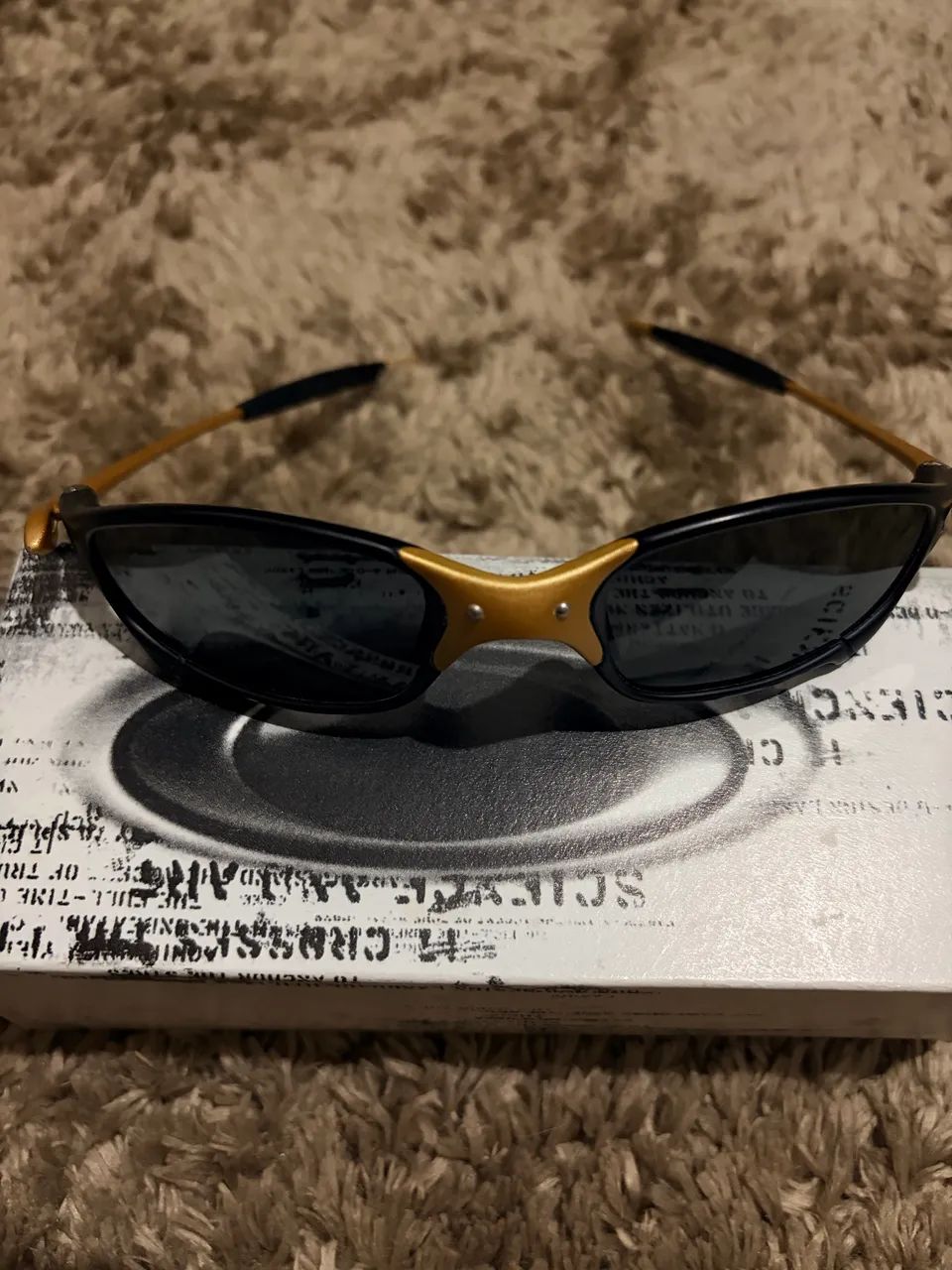 Oakle titanium lente polarizada  - Foto 2