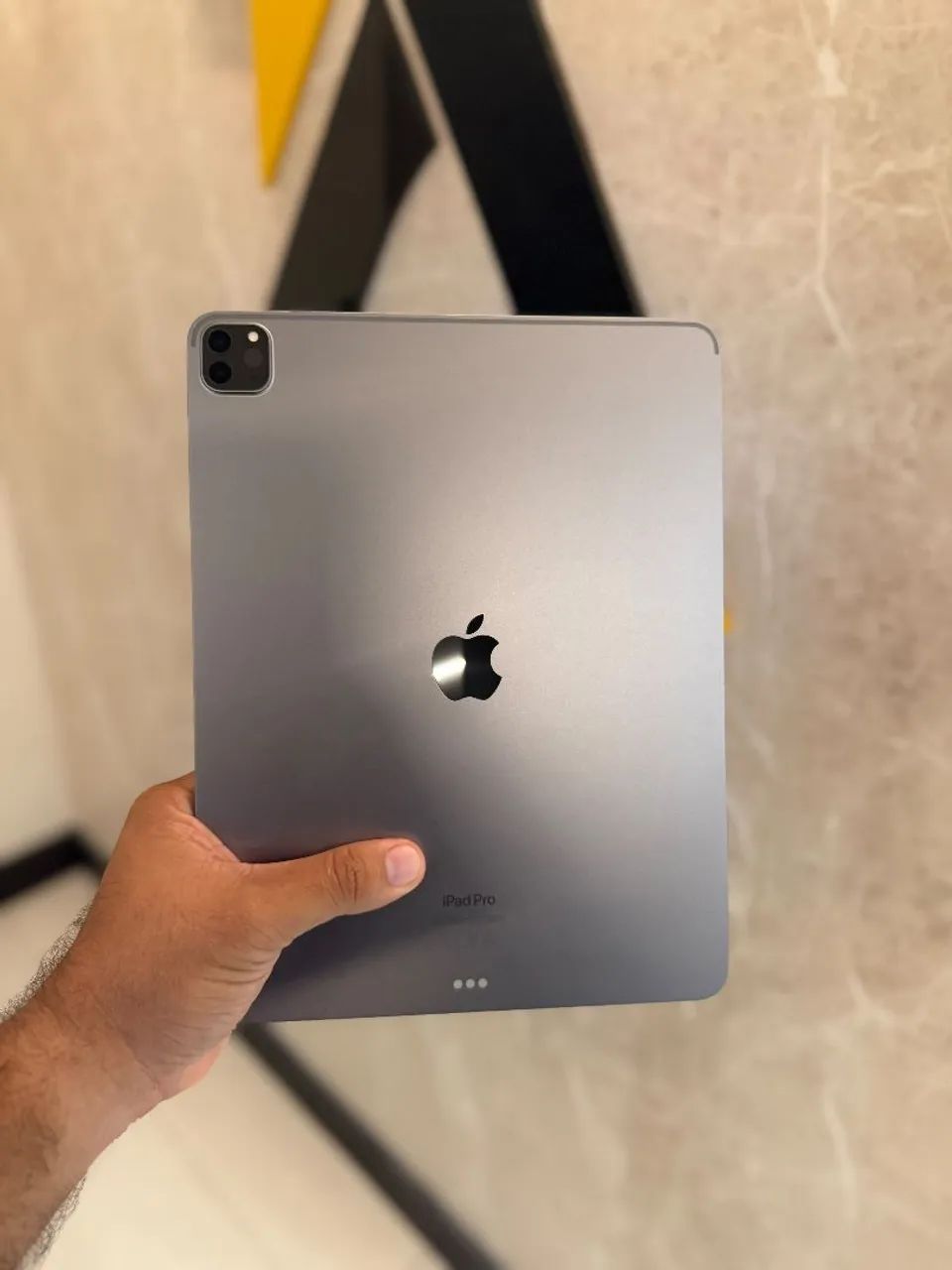 iPad Pro M2 12 polegadas 256GB wifi / Space gray / Seminovo