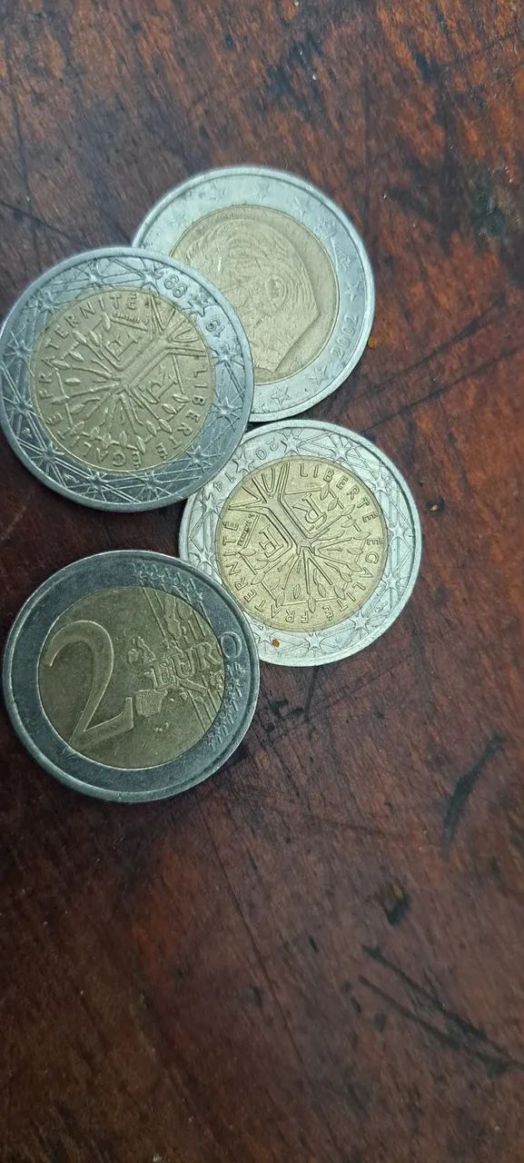 Lote de moedas antigas estrangeiras  - Foto 5