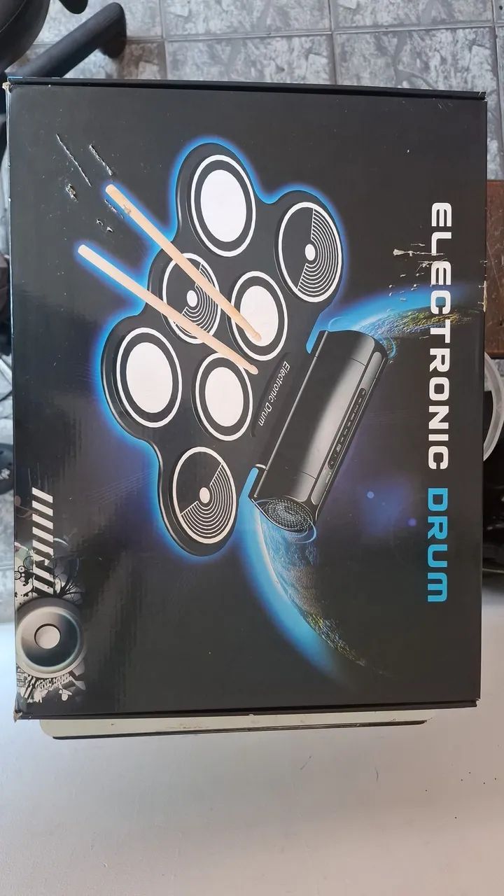 Caixa de som eletrônica 