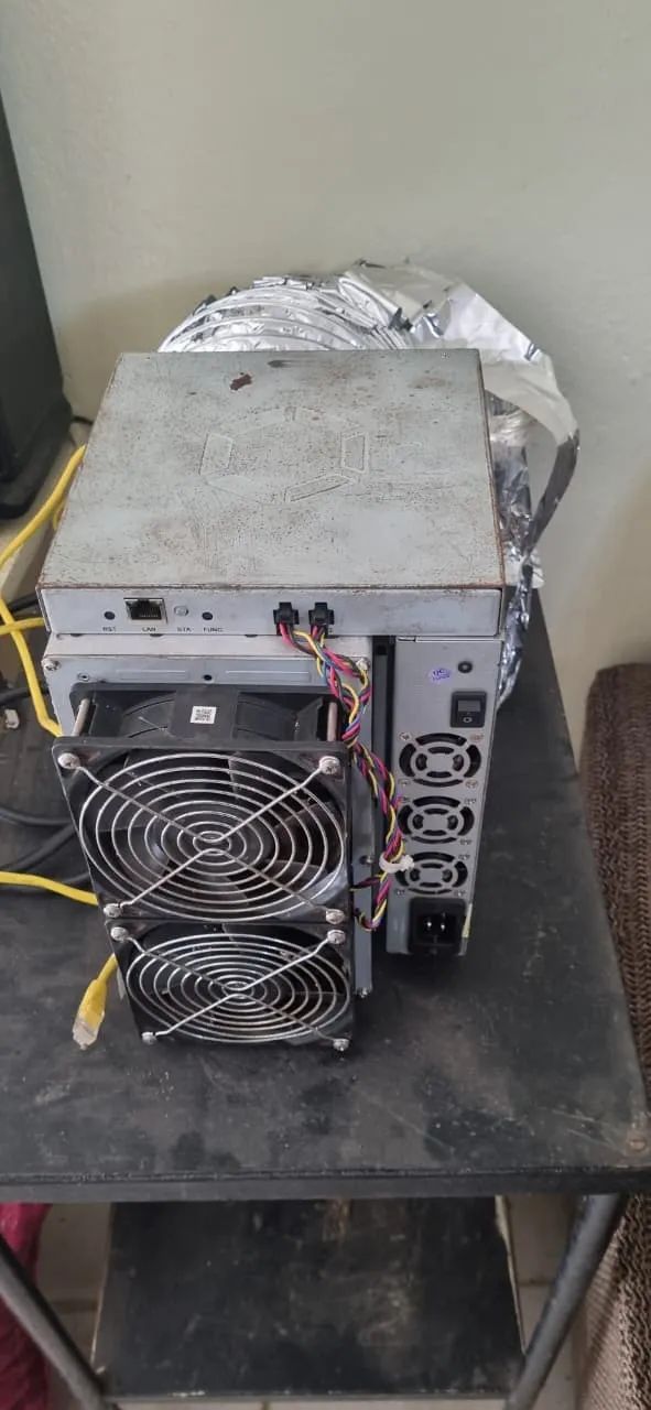 Minerador ASIC Bitcoin Canaan AVALON 1246-85T - Foto 3