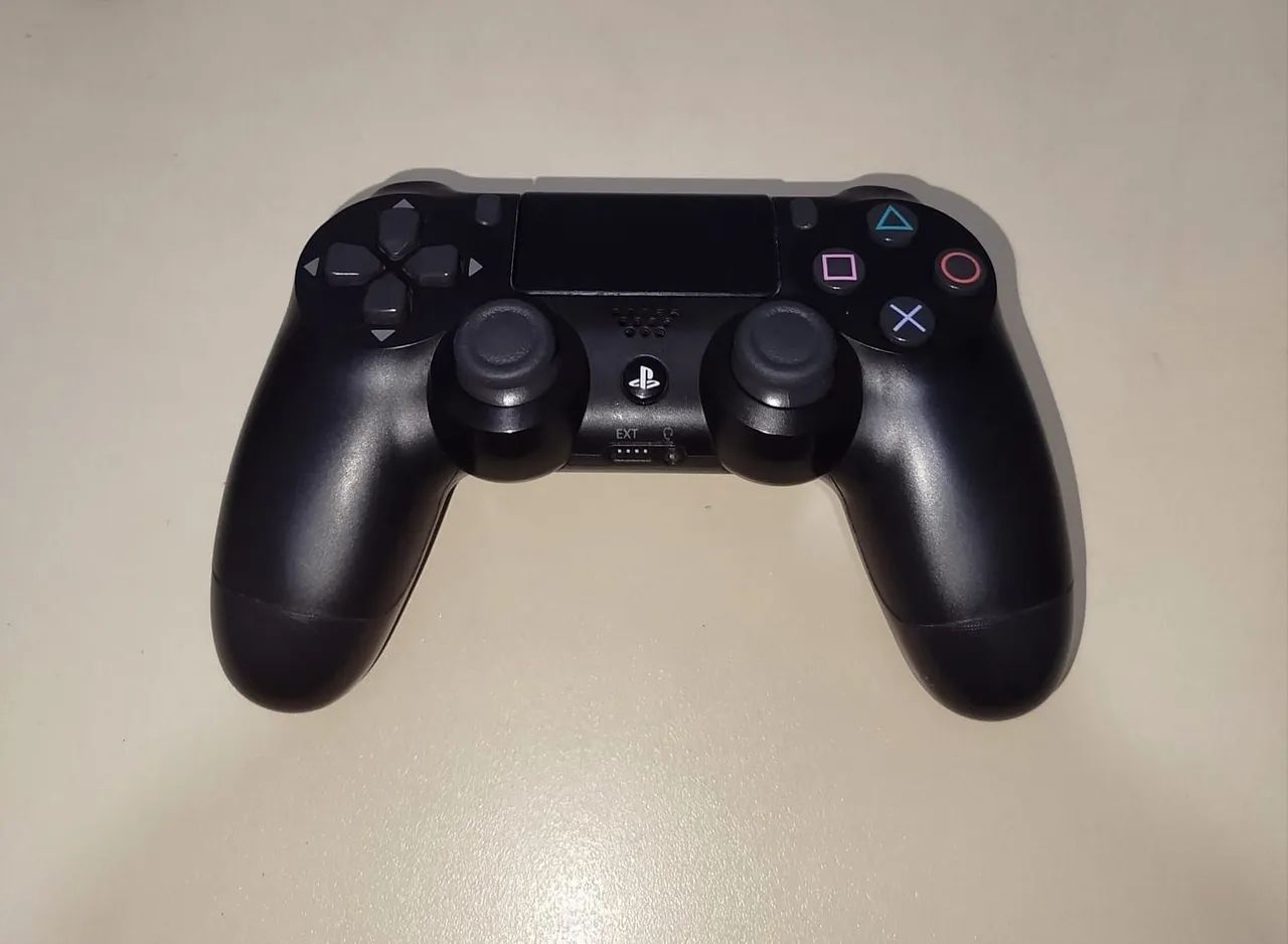 PlayStation 4 - 500gb - 2 Dualshock - Foto 2