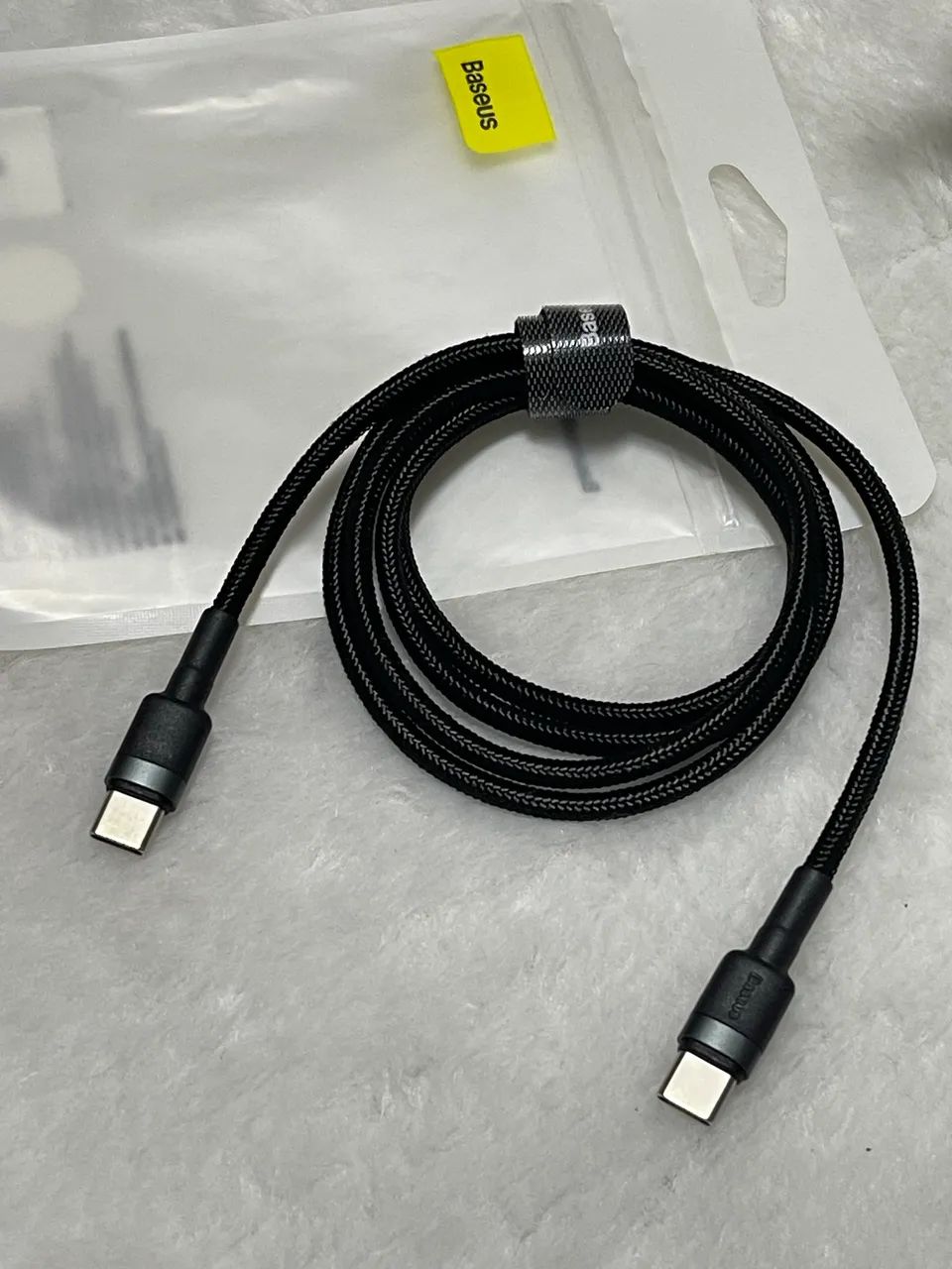 Cabo Baseus USB-C para USB-C 1m Reforçado Nylon Trançado Alta Velocidade