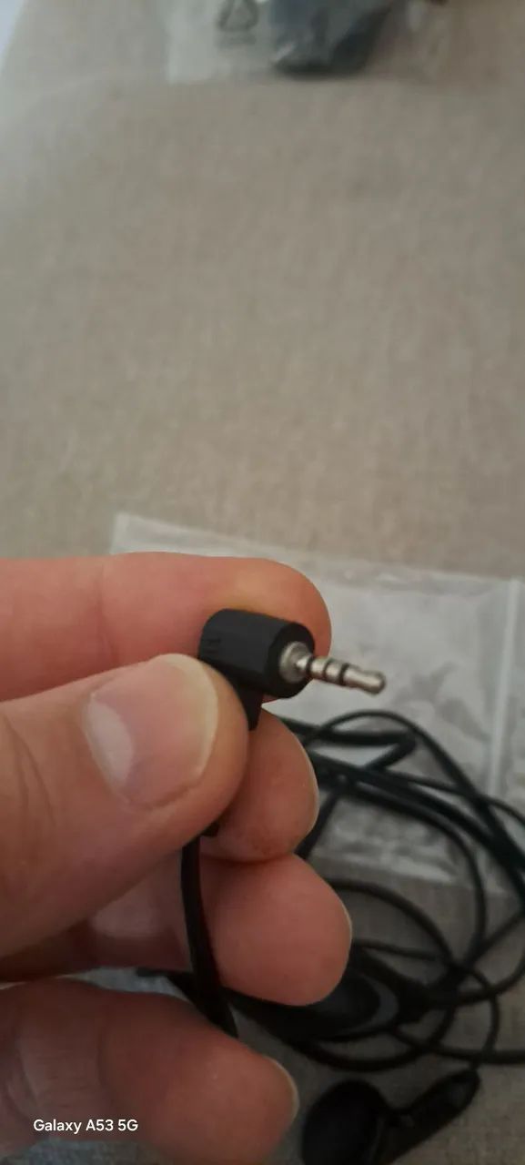 Fone de ouvido nokia com microfone - Foto 3