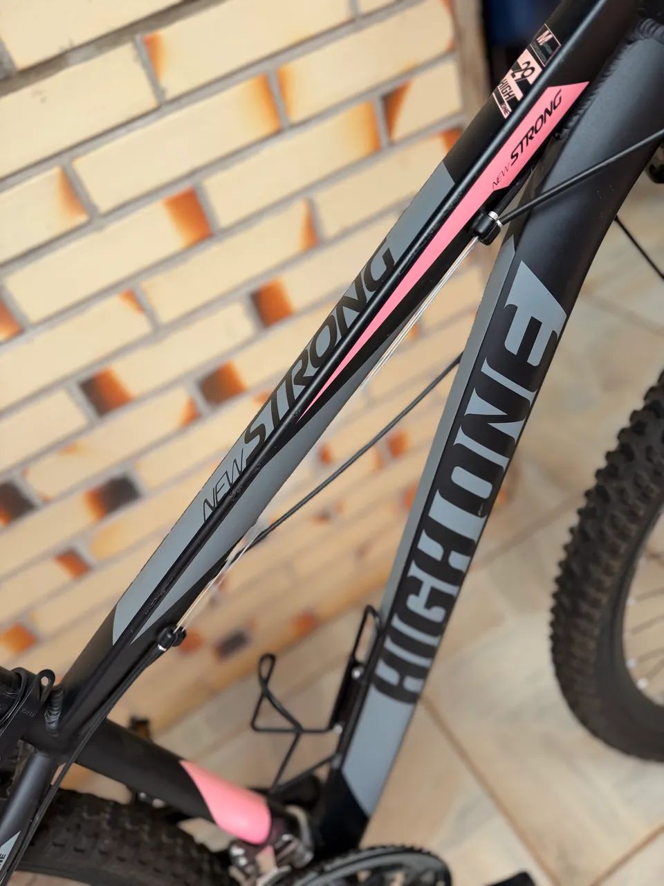 Bicicleta High One Aro 29 | Freio a disco | Shimano | Suspensão Absolute  - Foto 4