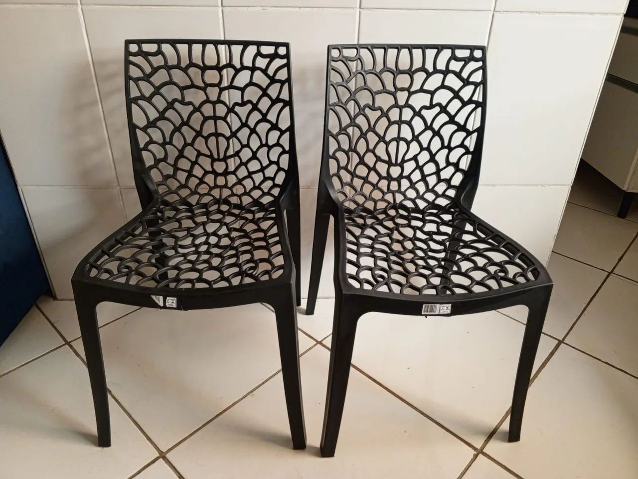 DESAPEGO 2 CADEIRAS DESIGN ELEGANTE 
