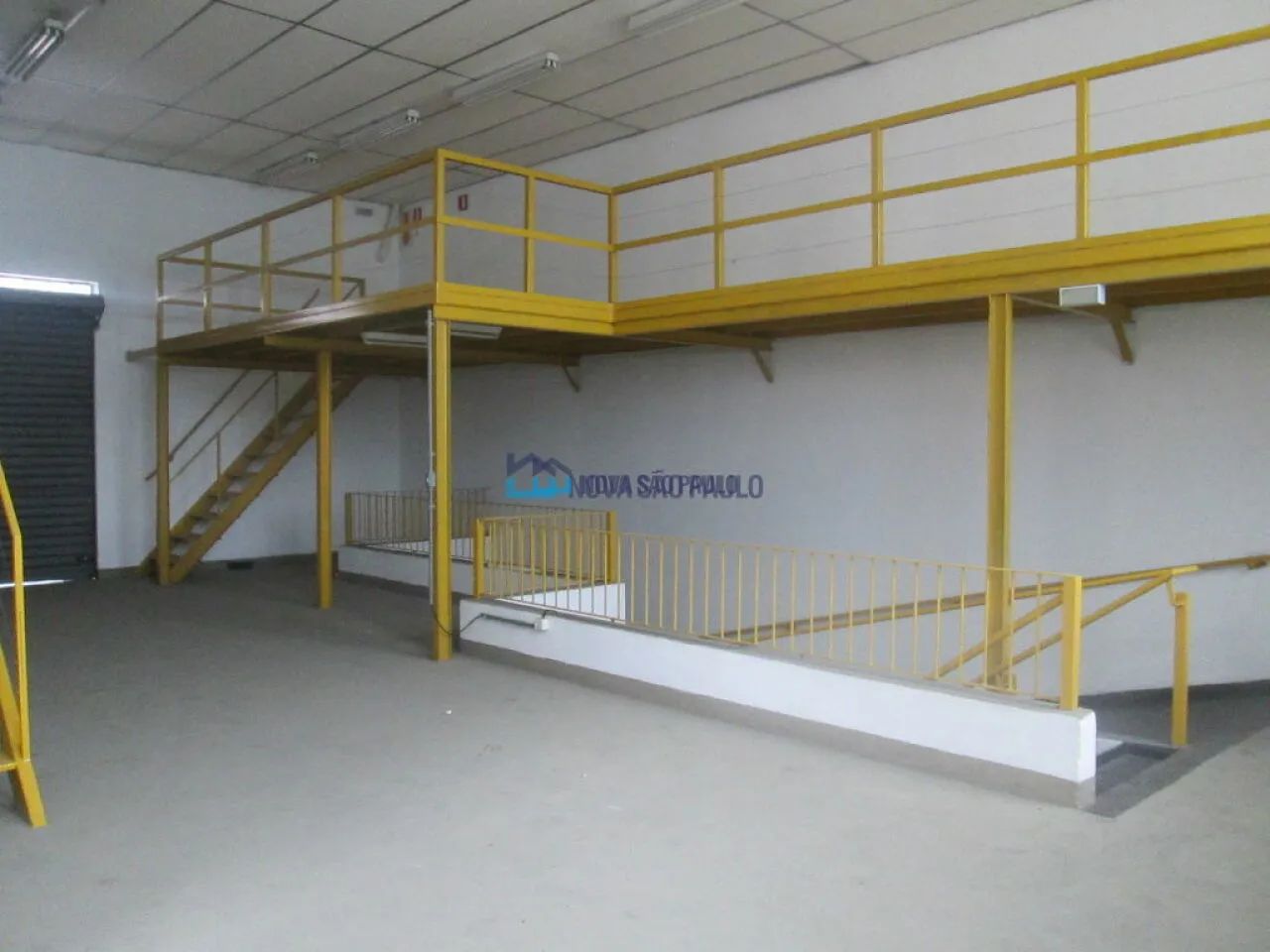 Prédio comercial de 394m² em Diadema