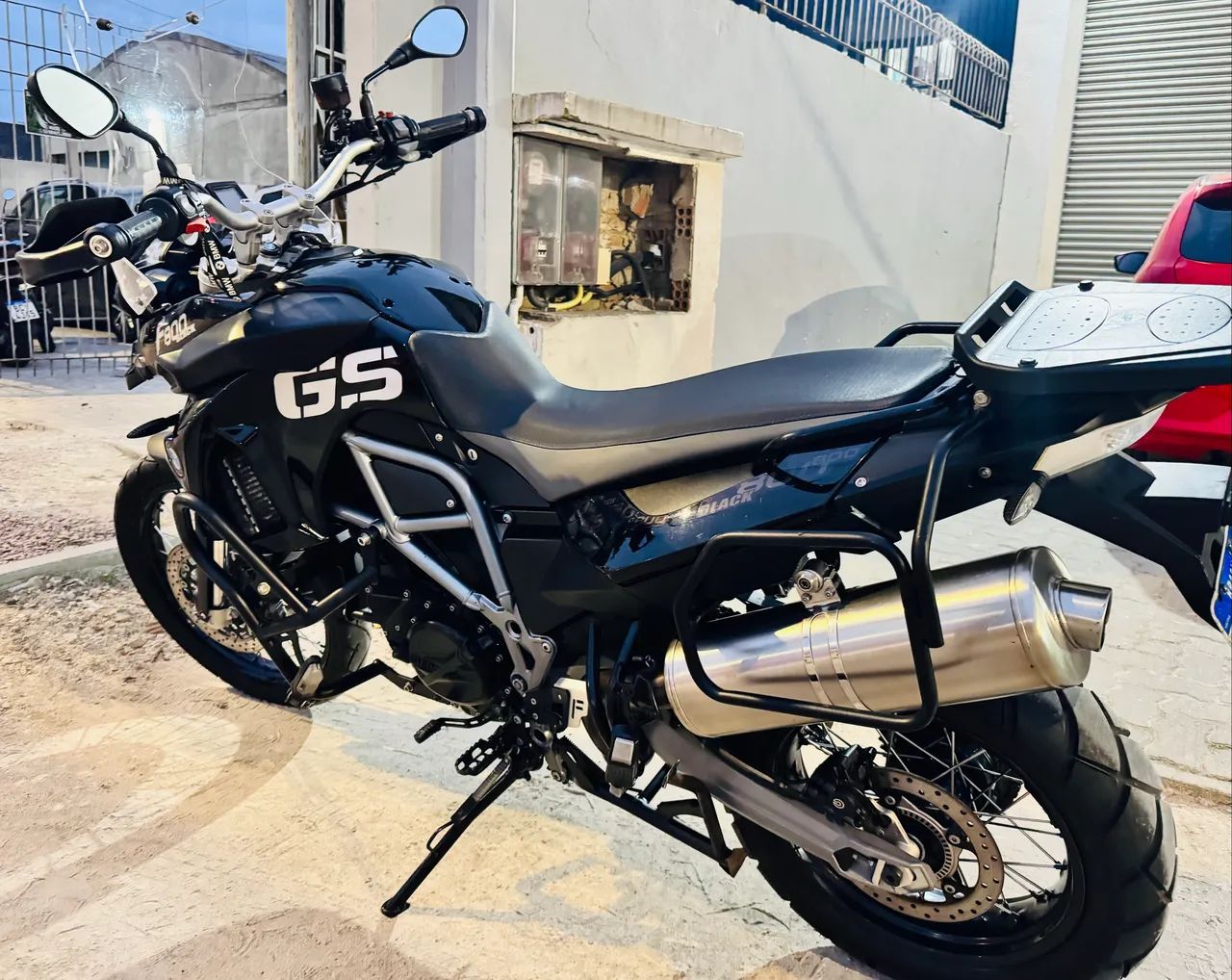 GS800F BLACK  - Foto 4