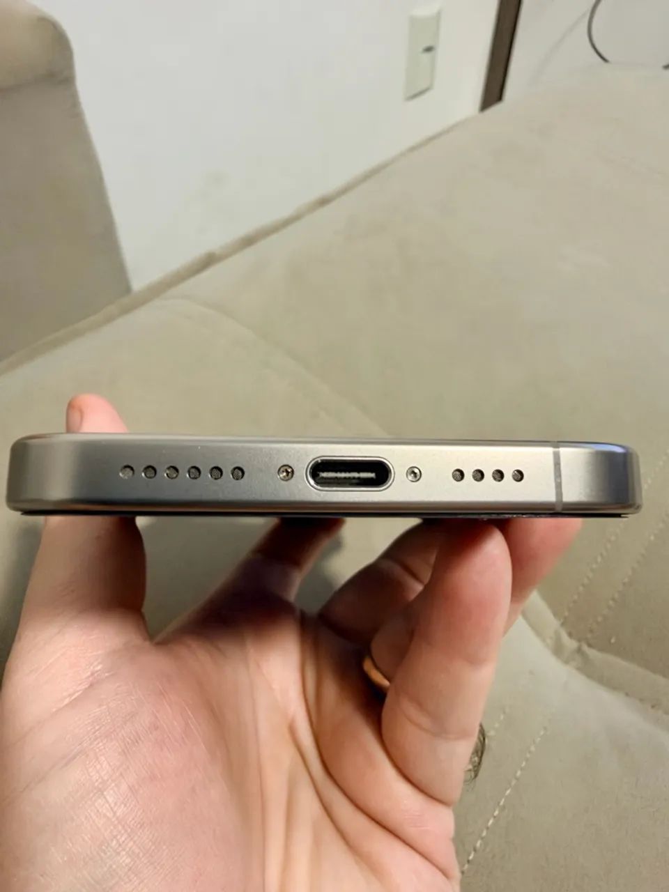 iPhone 16 Pro Max - Foto 5
